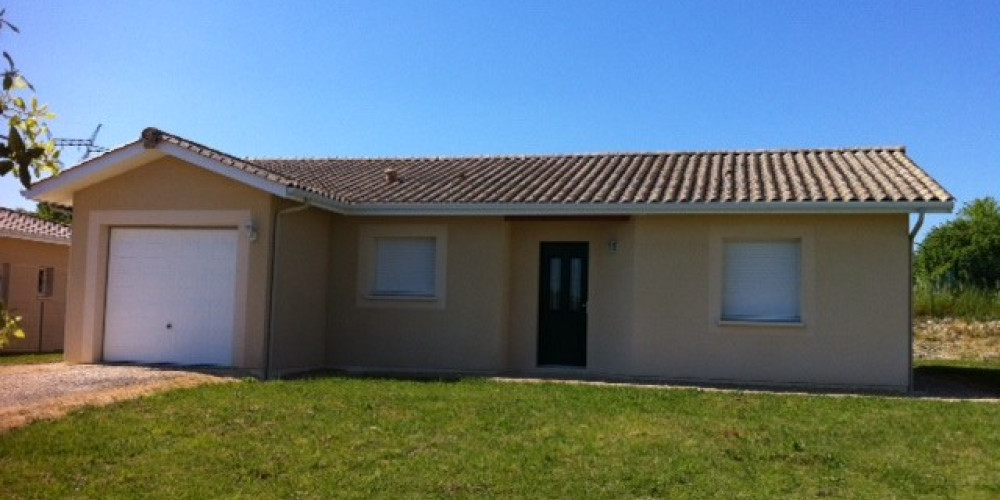 maison à LE TAILLAN MEDOC (33320)